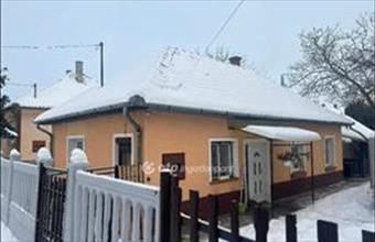 Eladó Nagykátai családi ház hirdetés (39323322)