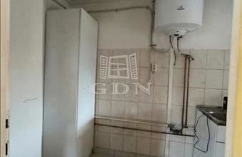 Eladó Pócsmegyeri családi ház hirdetés (57744497)