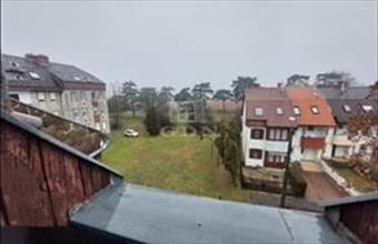 Eladó Keszthelyi csúsztatott zsalus lakás hirdetés (78425435)