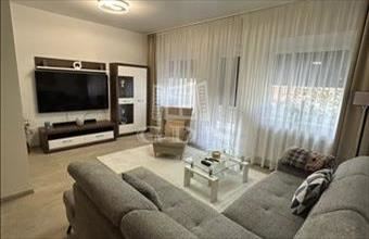 Eladó Balatonföldvári sorház hirdetés (47153424)