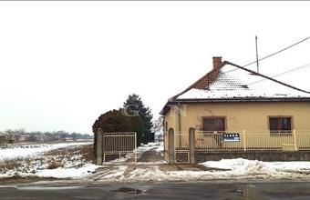 Eladó Szigetszentmiklósi telephely hirdetés (98432597)