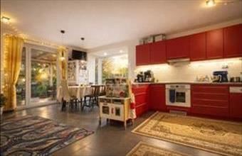 Eladó Sárbogárdi családi ház hirdetés (93866342)