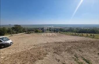 Eladó Csóri lakóövezeti telek hirdetés (92327745)