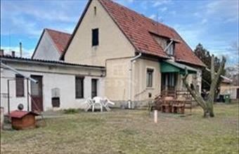 Eladó Kisteleki családi ház hirdetés (74497744)