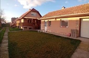 Eladó Érsekcsanádi családi ház hirdetés (64992969)