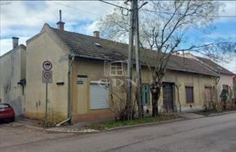 Eladó Budapest XV. kerületi tégla lakás hirdetés (72171788)