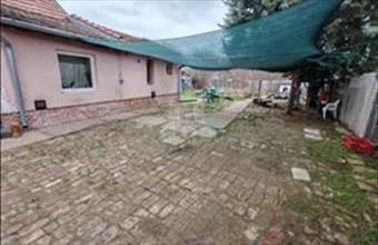 Eladó Bajai családi ház hirdetés (43218321)