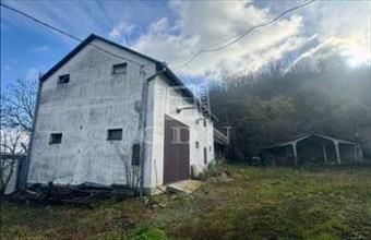 Eladó Dunaszekcsői raktár hirdetés (43947493)