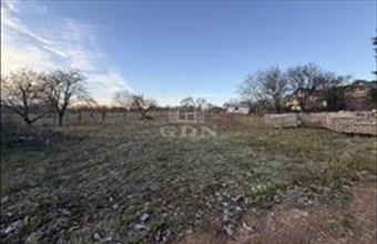 Eladó Székesfehérvári lakóövezeti telek hirdetés (25983455)