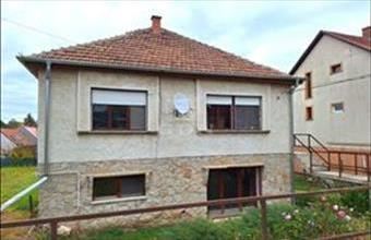 Eladó Etyeki családi ház hirdetés (33375872)