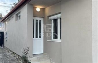 Eladó Veszprémi családi ház hirdetés (32489734)