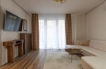 Eladó Budapest V. kerületi tégla lakás hirdetés (77713459)