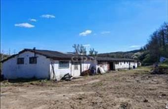 Kiadó Péceli lakóövezeti telek hirdetés (32979832)