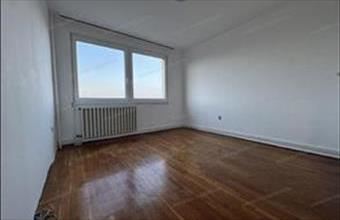 Eladó Gyulai panel lakás hirdetés (53944985)