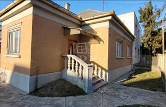Eladó Budapest IV. kerületi családi ház hirdetés (33247994)