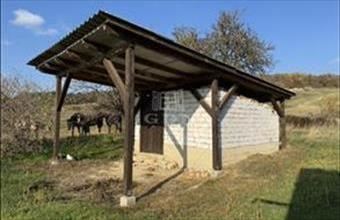 Eladó Csákvári lakóövezeti telek hirdetés (39445414)