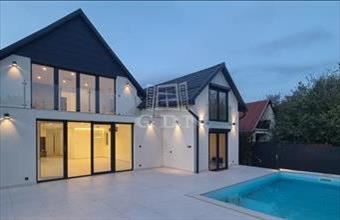 Eladó Alsóörsi családi ház hirdetés (23473929)