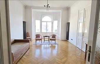 Eladó Budapest VI. kerületi tégla lakás hirdetés (32376754)