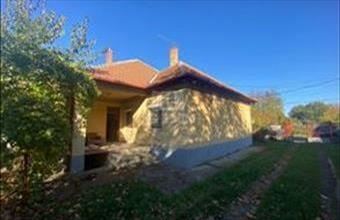 Eladó Hatvani családi ház hirdetés (39424393)