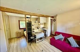 Eladó Pócsmegyeri családi ház hirdetés (25393673)