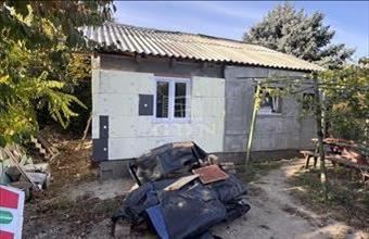 Eladó Szegedi családi ház hirdetés (24743129)