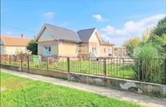 Eladó Kilimáni családi ház hirdetés (31493447)