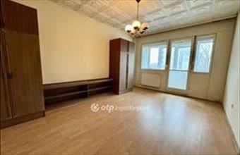 Eladó Győri panel lakás hirdetés (63148539)