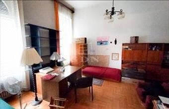 Eladó Budapest VI. kerületi tégla lakás hirdetés (23522429)