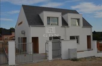 Eladó Mogyoródi ikerház hirdetés (34428974)