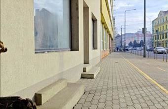 Kiadó Miskolci üzlethelyiség utcafronton hirdetés (94361463)