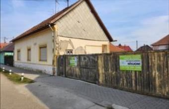 Eladó Polgári családi ház hirdetés (41492515)