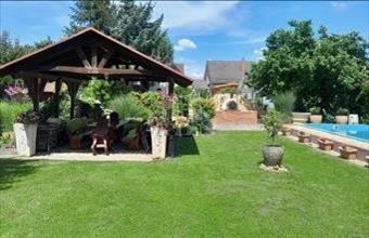 Eladó Szegedi családi ház hirdetés (48954255)