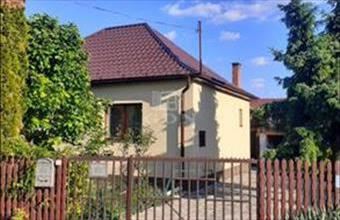 Eladó Debreceni családi ház hirdetés (95454192)