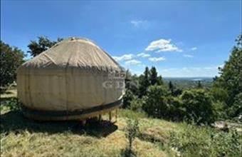 Eladó Váci lakóövezeti telek hirdetés (97944958)