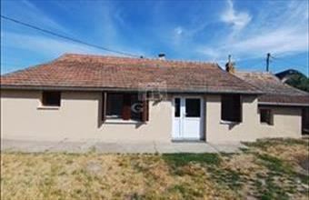 Eladó Bajai családi ház hirdetés (39433543)