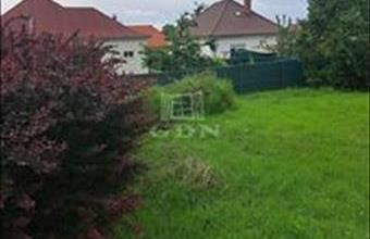 Eladó Pétfürdői családi ház hirdetés (83619442)