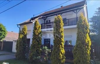 Eladó Újszentiváni családi ház hirdetés (45462148)