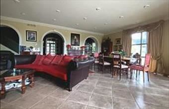 Eladó Mogyoródi családi ház hirdetés (25771997)