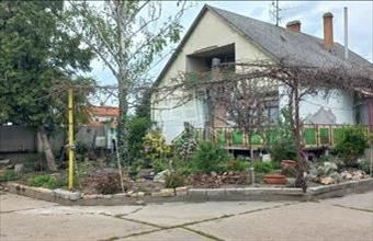 Eladó Sükösdi családi ház hirdetés (84443535)