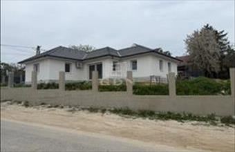 Eladó Budapest XXII. kerületi családi ház hirdetés (67898714)