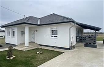 Eladó Gyöngyöshalászi családi ház hirdetés (62532843)