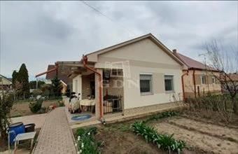 Eladó Debreceni családi ház hirdetés (84393549)