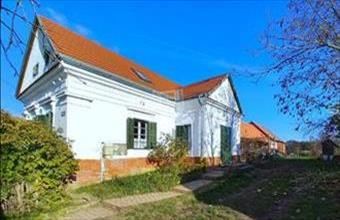 Eladó Kisbajomi családi ház hirdetés (63344565)