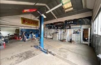 Eladó Monori telephely hirdetés (33495445)