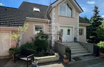 Eladó Szombathelyi családi ház hirdetés (82478939)