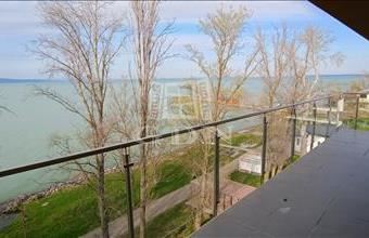 Eladó Siófoki tégla lakás hirdetés (42583426)