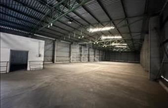 Kiadó Váci raktár hirdetés (24744483)