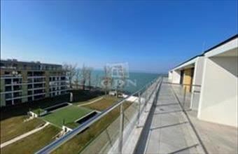 Eladó Siófoki tégla lakás hirdetés (99236527)