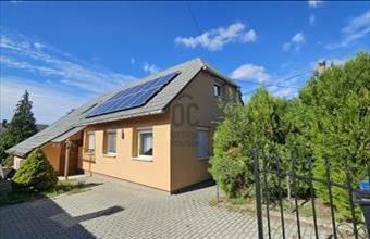 Eladó Csákvári családi ház hirdetés (88198135)