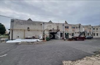 Kiadó Székesfehérvári raktár hirdetés (59953968)